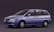 Nissan Liberty минивен